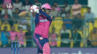 19-run over: Hetmyer leads RR's fight