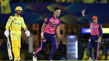 Boult vs Gaikwad: Boult wins battle, gets Gaikwad Caught behind