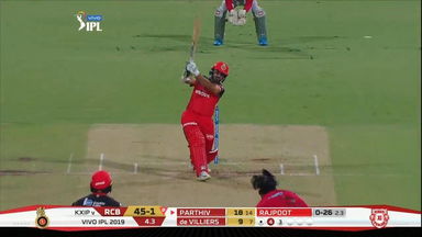 M42: RCB vs KXIP – Parthiv Patel Six