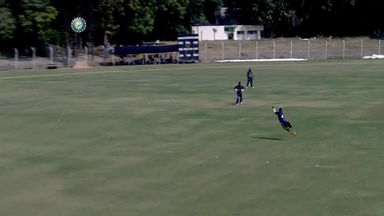 Anukul Roy grabs a stunner