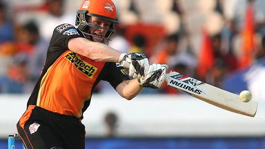 M8: SRH vs KKR – Super Sixes