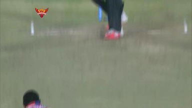 M34: SRH vs GL – Moises Henriques Wicket