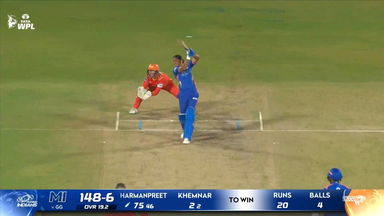 Six: Match 19, Gujarat Giants vs Mumbai Indians, WPL 2026: Harmanpreet Kaur Six