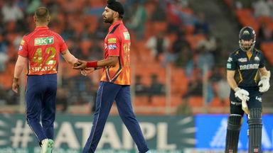 Cracking shot and Excellent reply ft. Williamson & Brar