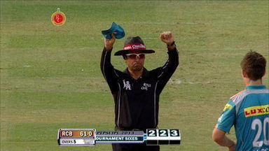 M31: RCB vs PWI – Chris Gayle Six