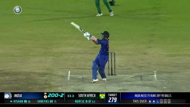 IND vs SA 2022, 2ND ODI: Ishan Kishan  Six