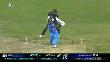 IND vs NZ 2023, 1ST T20I: Hardik Pandya  Six