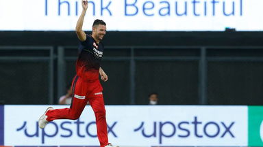 Josh Hazlewood pegs back DC with 3/28