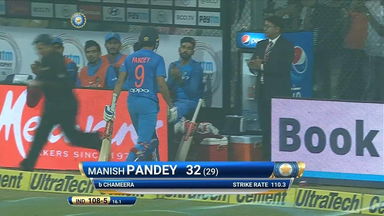 IND vs SL 2017, 3rd T20I: Manish Pandey Wicket