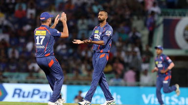 4 & OUT: Krunal's perfect comeback against Mayank