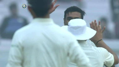 IND vs SL 2017, 3rd Test Day 3: Angelo Mathews Wicket