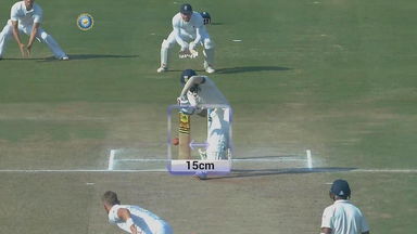 Commentators analyse KL Rahul's technique outside off
