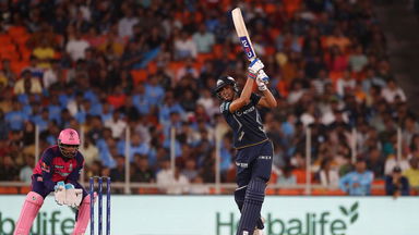 Gill, Hardik take on Ashwin