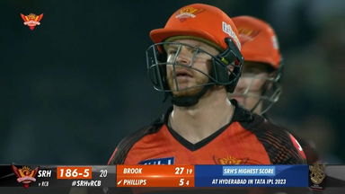 M65: SRH vs RCB – Glenn Phillips Wicket