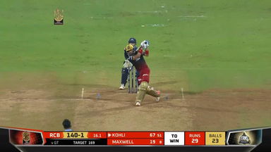 M67: RCB vs GT – Virat Kohli Six