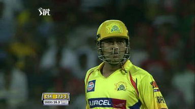Qualifier 2: CSK vs DD – Dhoni's Wicket