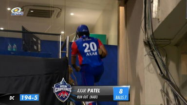 M20: MI vs DC – Axar Patel Wicket