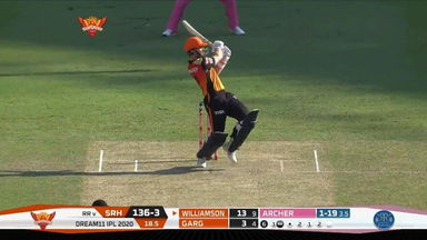 M26: SRH vs RR – Kane Williamson Six