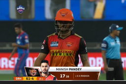 M33: DC vs SRH – Manish Pandey Wicket