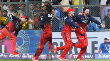 Tag-team Brilliance: Salt-David combine to take superb catch