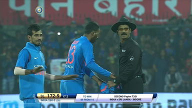 IND vs SL 2017, 2nd T20I: Dushmantha Chameera Wicket