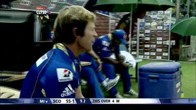 M19: SCO vs MI –  Ashton Agar b Ojha