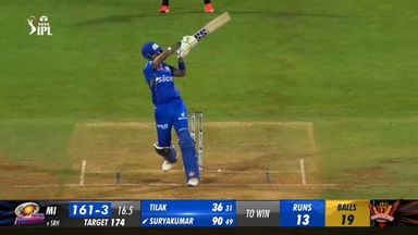 M55: MI vs SRH  – Suryakumar Yadav Six