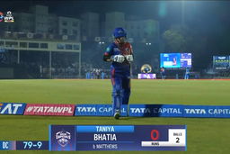 Final - MI vs DC: Taniyaa Bhatia  Wicket
