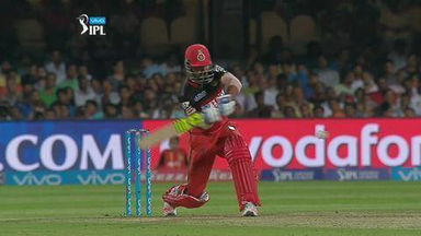 M41: RCB vs MI – Lokesh Rahul Six