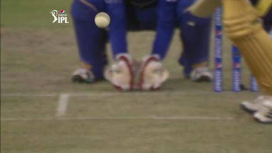 M25: RR vs KKR–  Ryan ten Doeschate Wicket