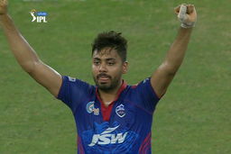 Avesh Khan’s super economical 20th over