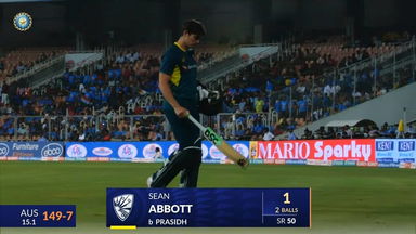 IND vs AUS 2023-24, 2ND T20I: Sean Abbott Wicket