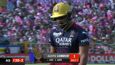 M60: RR vs RCB –  Mahipal Lomror  Wicket