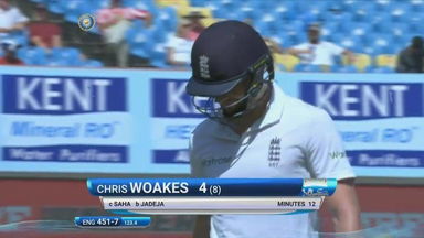 IND vs ENG 2016 - 1st Test, day 2 : Chris Woakes Wicket