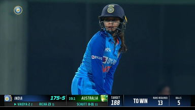 Scores level - That last over thriller