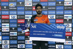 M09: MI vs SRH – Upstox most valuable Asset of the match –  Vijay Shankar