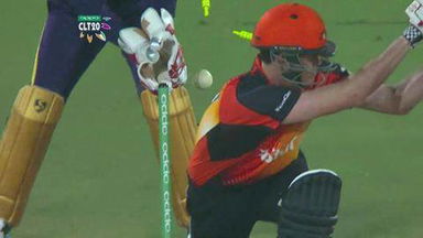 M10: KKR vs PER –  Ashton Turner Wicket