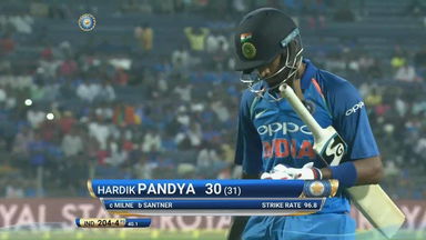 IND vs NZ 2017, 2nd ODI: Hardik Pandya Wicket