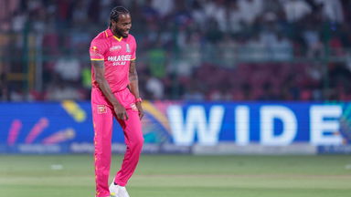 Extra, Extra! Jofra Archer struggles for control in an 11-ball first over