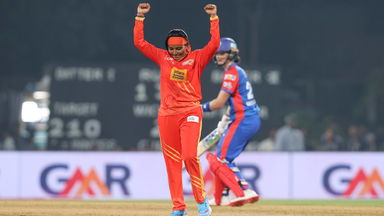 6 & OUT! Rajeshwari Gayakwad wins the battle against Chinelle Henry