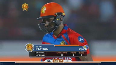 M35: GL vs MI – Irfan Pathan Wicket