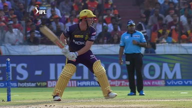 Chris Lynn's steady 51(47)