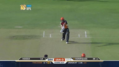 M24: RPS vs SRH   – Moises Henriques Six