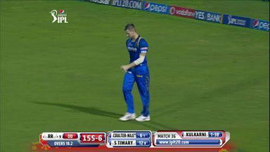 M36: RR vs DD – Nathan Coulter-Nile Wicket