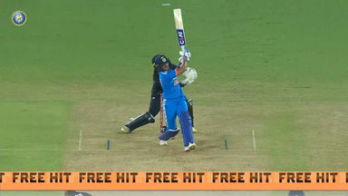IND-W vs NZ-W 2024, 2nd ODI: Harmanpreet Kaur Six