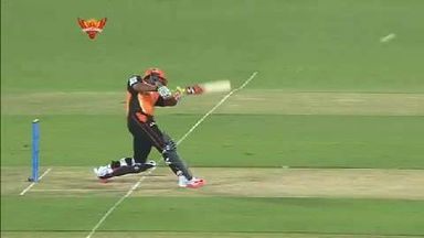 M48: SRH vs KXIP – Karn Sharma Six
