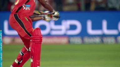 M50: RCB vs KXIP – Chris Gayle Six