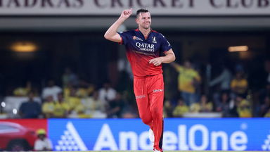 Wicket, Beaten, Play & Miss, Wicket: Hazlewood's superb double-wicket over