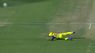 Vijay Hazare Trophy 2023 SF1: Brilliant Grab: Baba Aparajith's excellent reflex catch to dismiss Nishant Sindhu