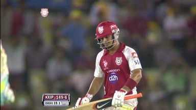 Match 25 KXIP vs RCB – Singh's Wicket